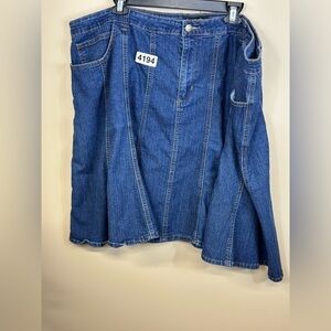 Jamie Nicole Jean skirt 24 24” waist 22-1/2 length denim preowned great conditio